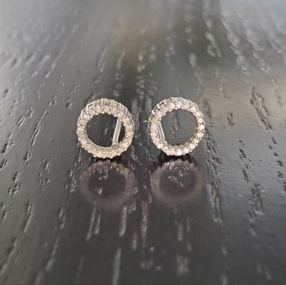 Mini Circle Diamond 💎 Sterling silver Earrings
